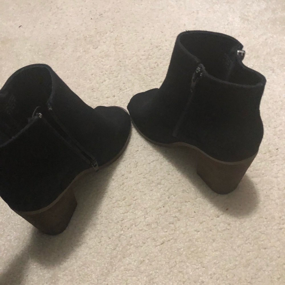 Ankle boots